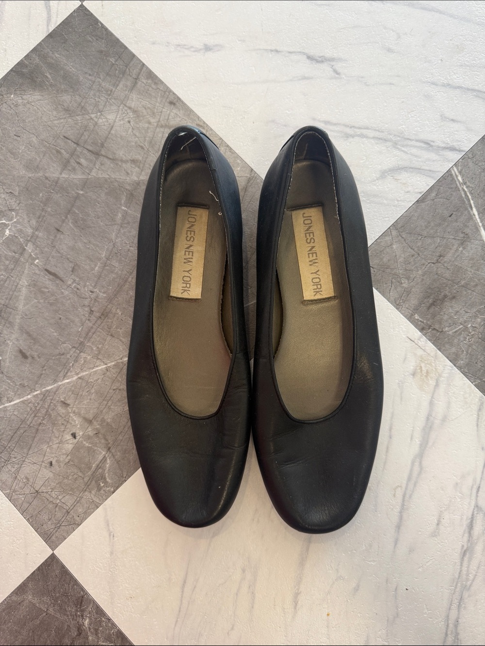 Jones New York Black Leather Rounded Toe Slip-Ons